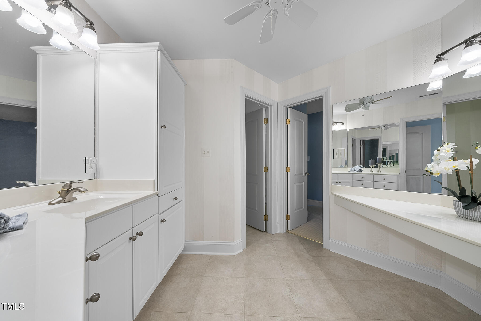 6000 Canadero Drive Raleigh, NC 27612 - Photo 53 of 74 Makeup Vanity