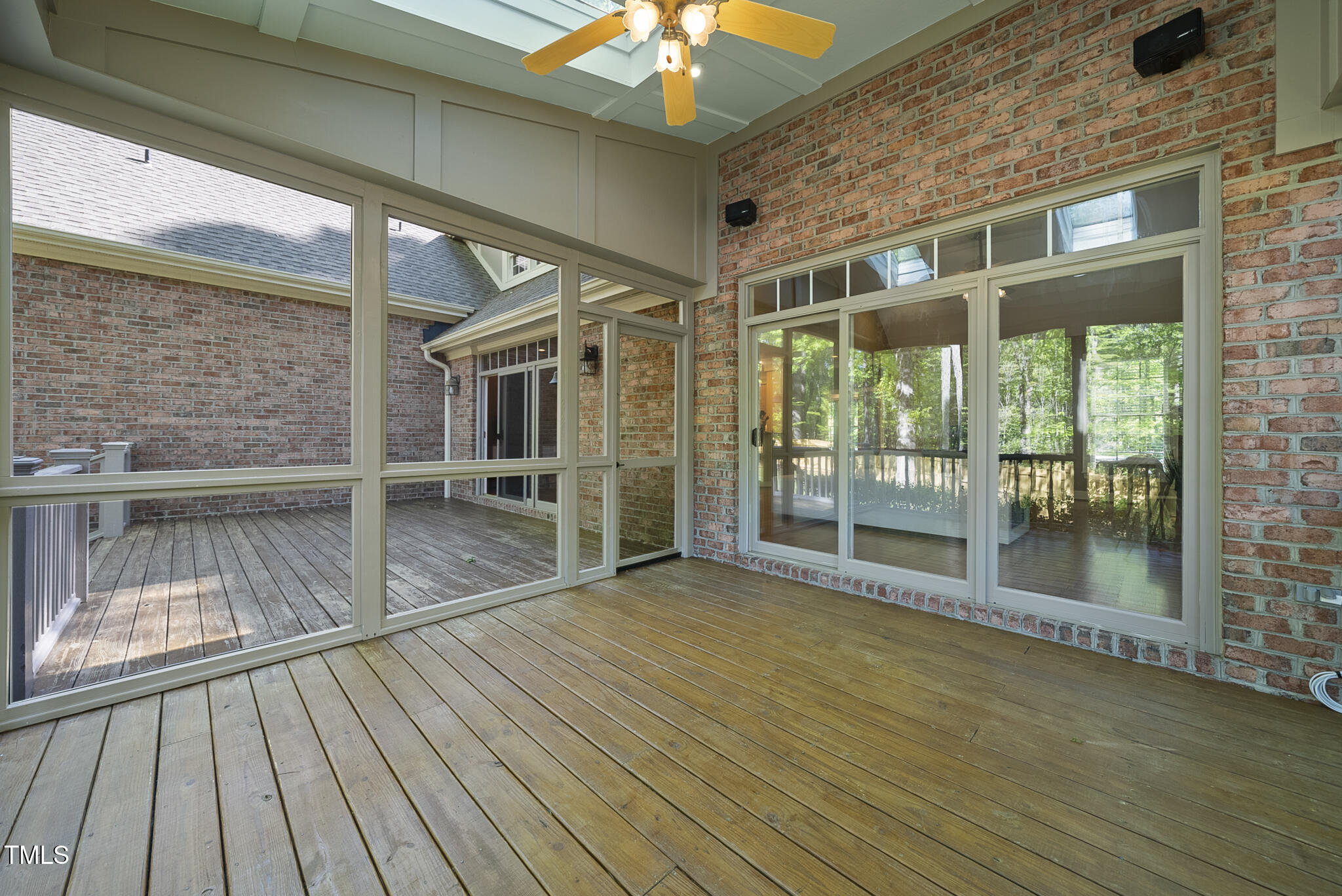 6000 Canadero Drive Raleigh, NC 27612 - Photo 60 of 74 Fan and Speakers