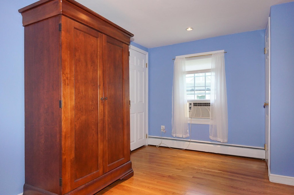 35 Albert Road Newton, MA 02466 - Photo 10 of 15