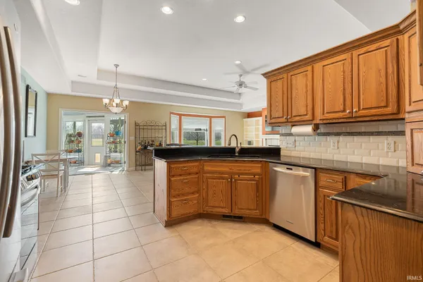 $499,999 | 1815 Bent Tree Court, Auburn, IN 46706