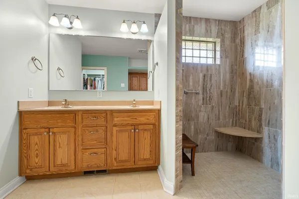 $499,999 | 1815 Bent Tree Court, Auburn, IN 46706