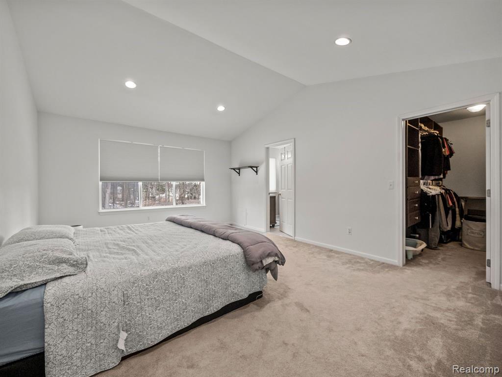 104 Chestnut Ridge Walled Lake, MI 48390 - Photo 22 of 47 Gallery Image 22
