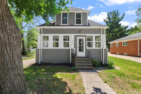 $309,000 | 428 Bauman Avenue, Clawson, MI 48017