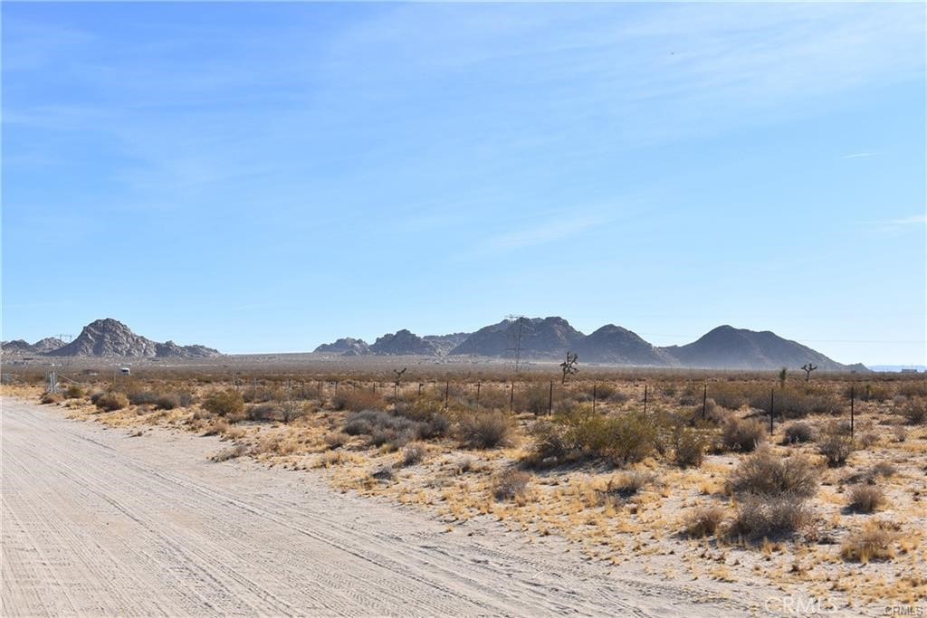 1 Hobart Road Lucerne Valley, CA 92356 - Photo 4 of 11 a view of mountain and a lake view