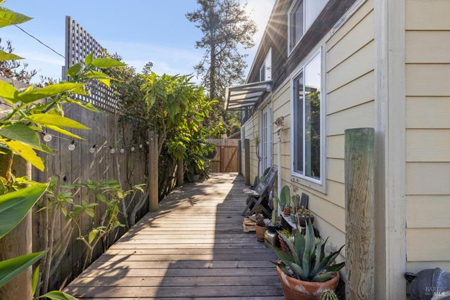 $2,300,000 | 120 Juniper Road, Bolinas, CA 94924