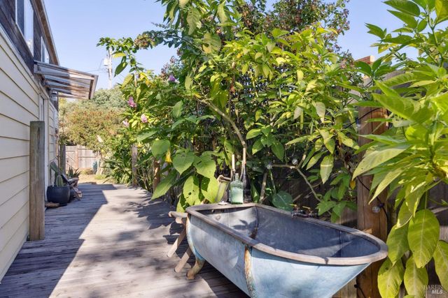 $2,300,000 | 120 Juniper Road, Bolinas, CA 94924