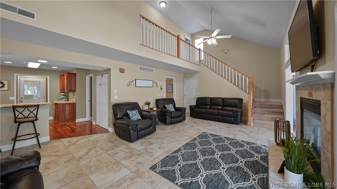 1953 Valley Road Osage Beach, MO 65065 - Photo 6 of 42