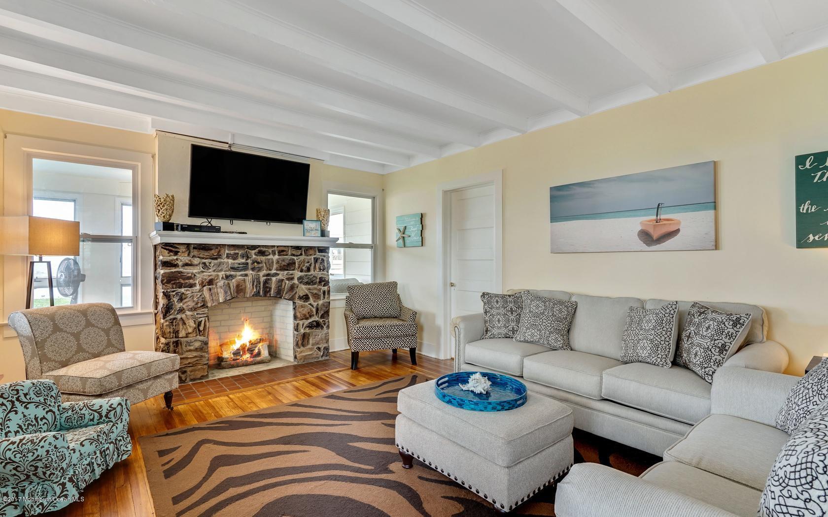 2011 North Ocean Avenue Spring Lake, NJ 07762 - Photo 12 of 24 6