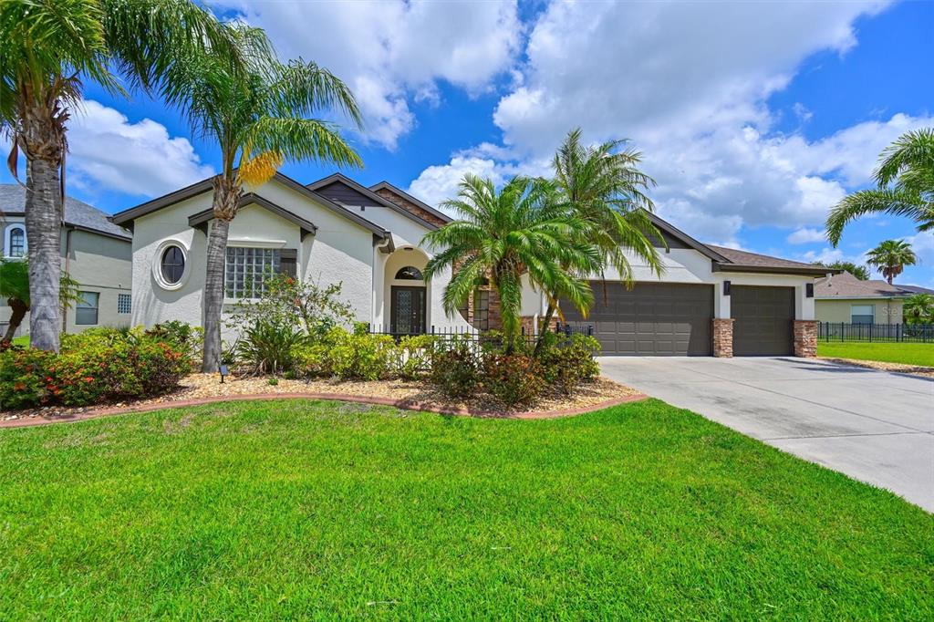 12644 20th Street East Parrish, FL 34219 - Photo 3 of 49