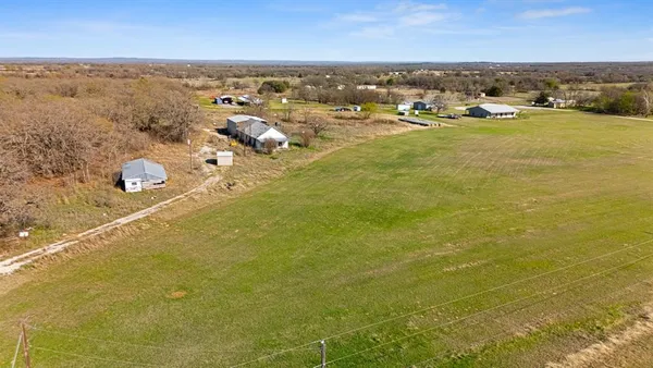 $150,000 | 101 Sunset Tx 76270, Sunset, TX 76270