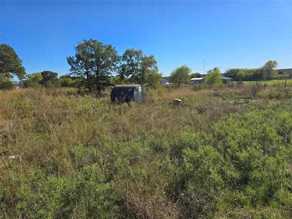 $150,000 | 101 Sunset Tx 76270, Sunset, TX 76270