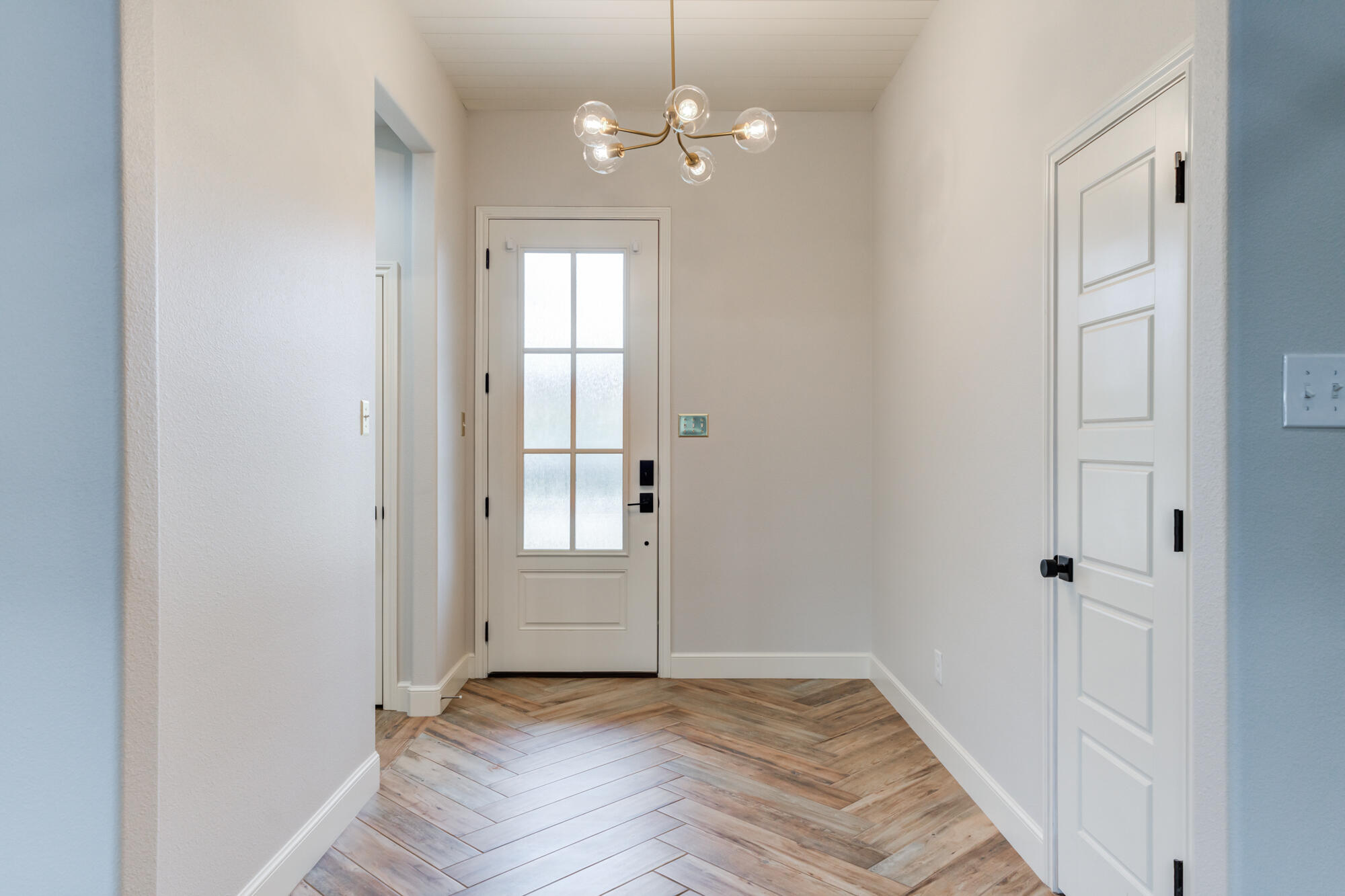 4416 140th Street Lubbock, TX 79424 - Photo 5 of 38 DSC09683_4_5_6_7