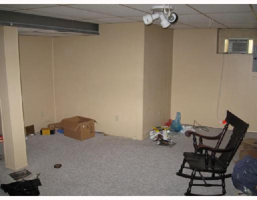 301 Rickey Drive Monroeville, PA 15146 - Photo 6 of 7 Den/Family/Great Room.