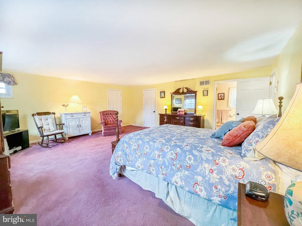 891 Gainsway Road Yardley, PA 19067 - Photo 32 of 59 Gallery Image 32