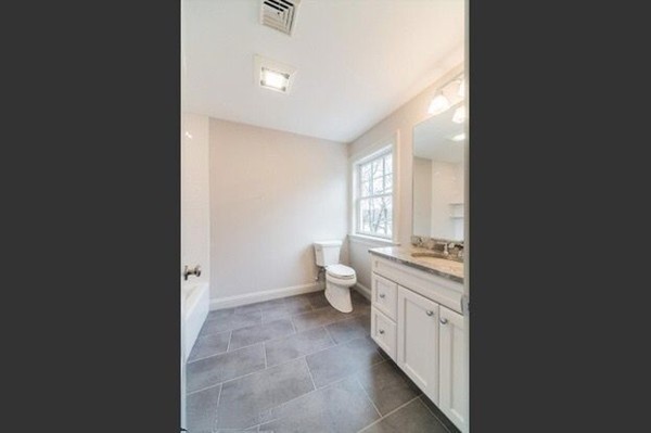 63 Edgewood Road Wayland, MA 01778 - Photo 23 of 29 Gallery Image 23