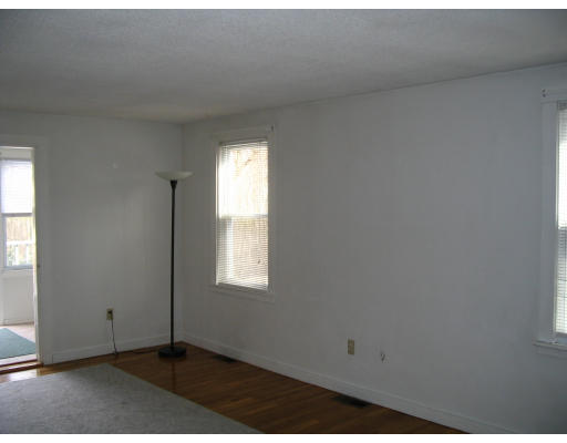 9 Cedar Park Road Sharon, MA 02067 - Photo 6 of 10 Gallery Image 6