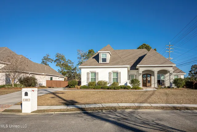 $769,000 | 101 High Ridge Drive, Ocean Springs, MS 39564