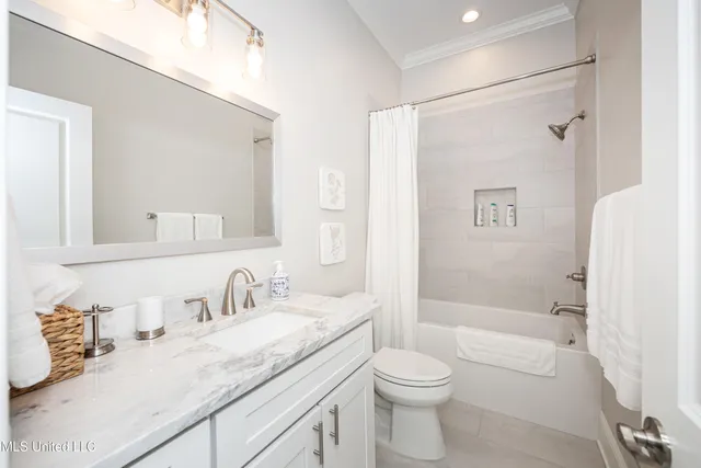 $769,000 | 101 High Ridge Drive, Ocean Springs, MS 39564