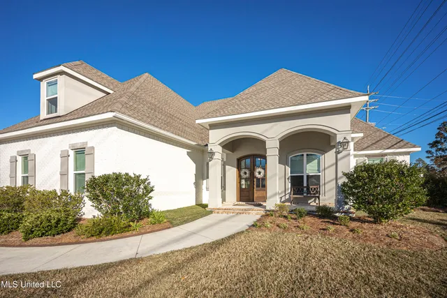 $769,000 | 101 High Ridge Drive, Ocean Springs, MS 39564