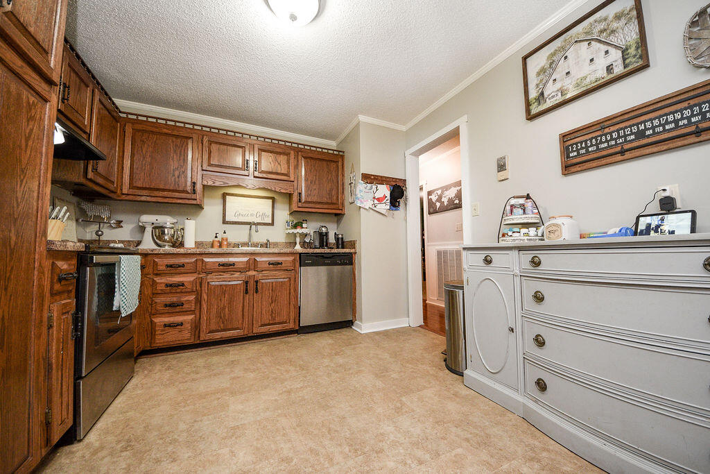 405 Horton Road Southeast Cleveland, TN 37323 - Photo 32 of 64 DSC_9543