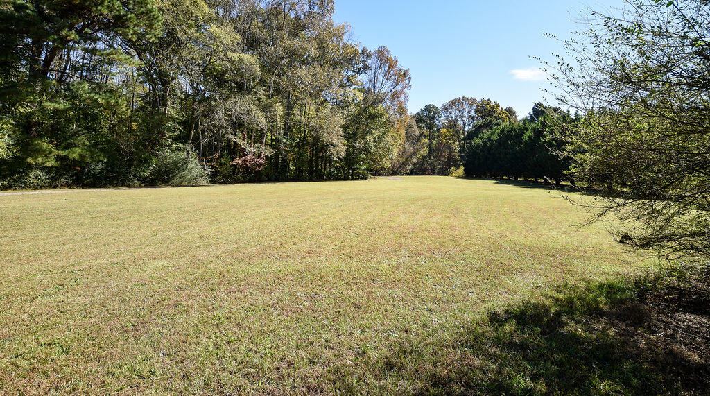 405 Horton Road Southeast Cleveland, TN 37323 - Photo 7 of 64 DSC_9581
