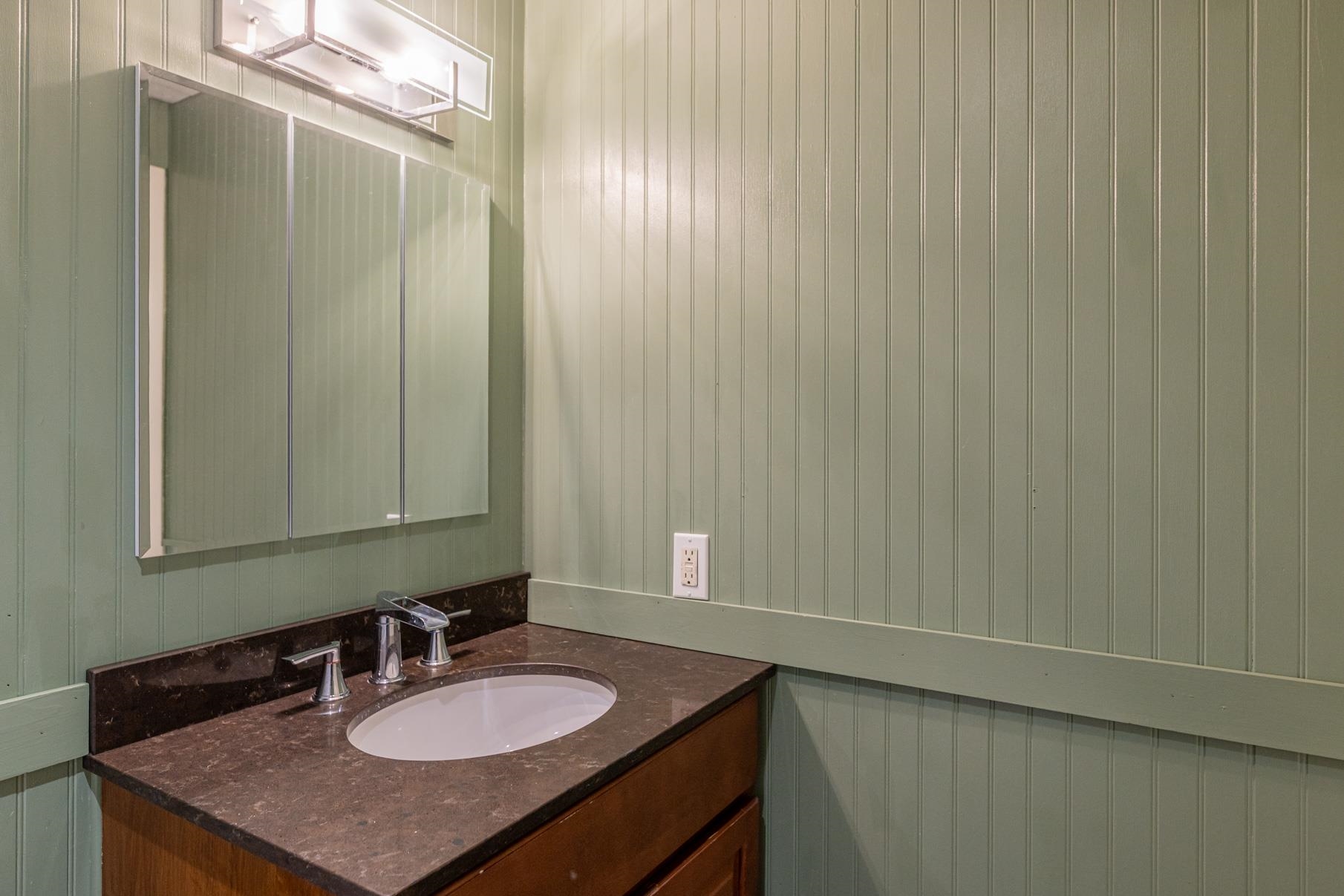 354 New Ireland Road Manchester, VT 05255 - Photo 18 of 28