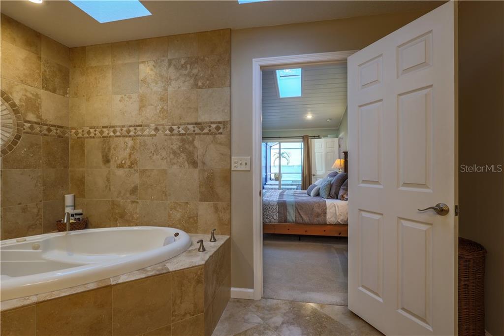 16915 Deer Island Road Tavares, FL 32778 - Photo 44 of 67 Gallery Image 44