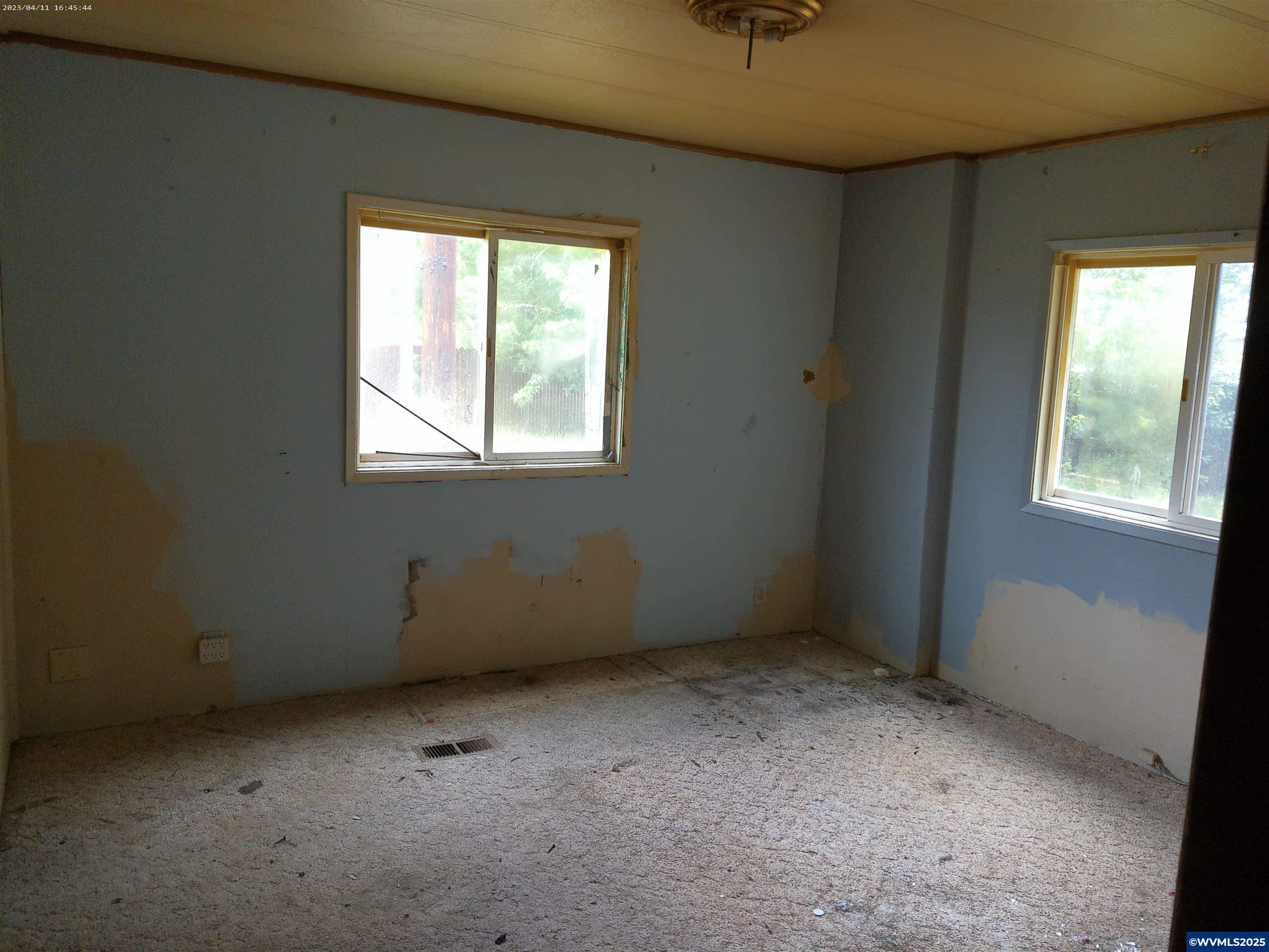 9747 West Stayton Road Southeast Aumsville, OR 97325 - Photo 20 of 26