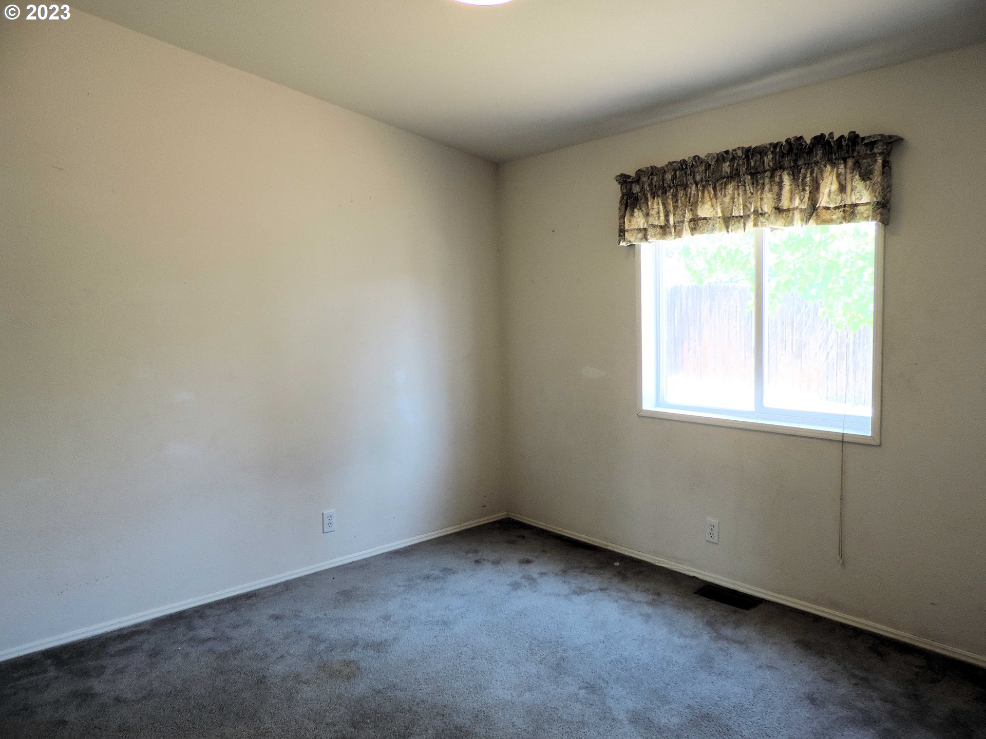 460 Main Street Dufur, OR 97021 - Photo 24 of 29 Bedroom