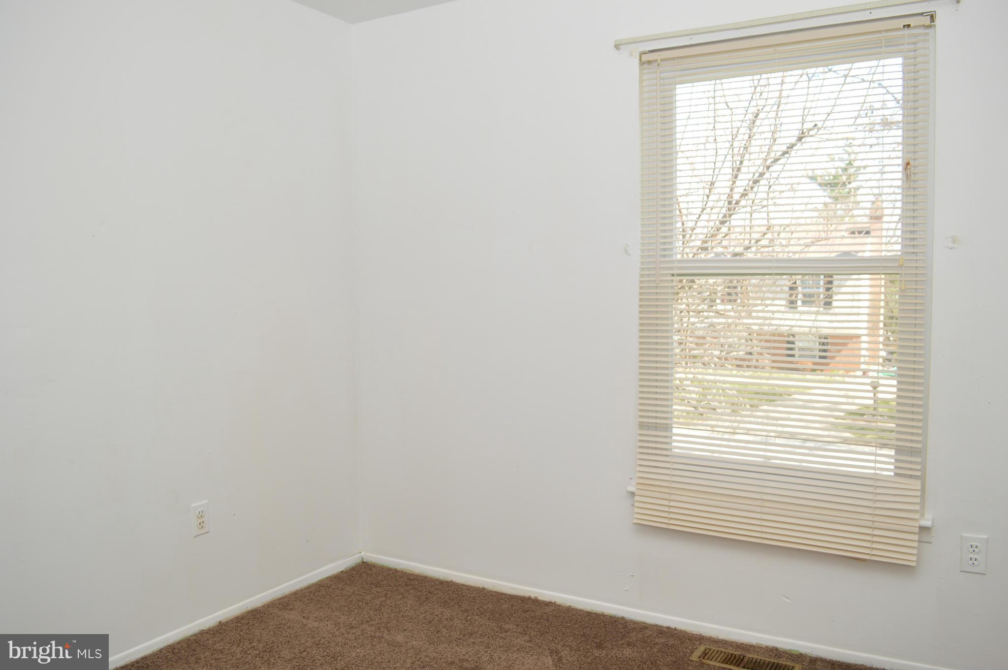 107 Applecreek Road Frederick, MD 21702 - Photo 16 of 28 Bedroom