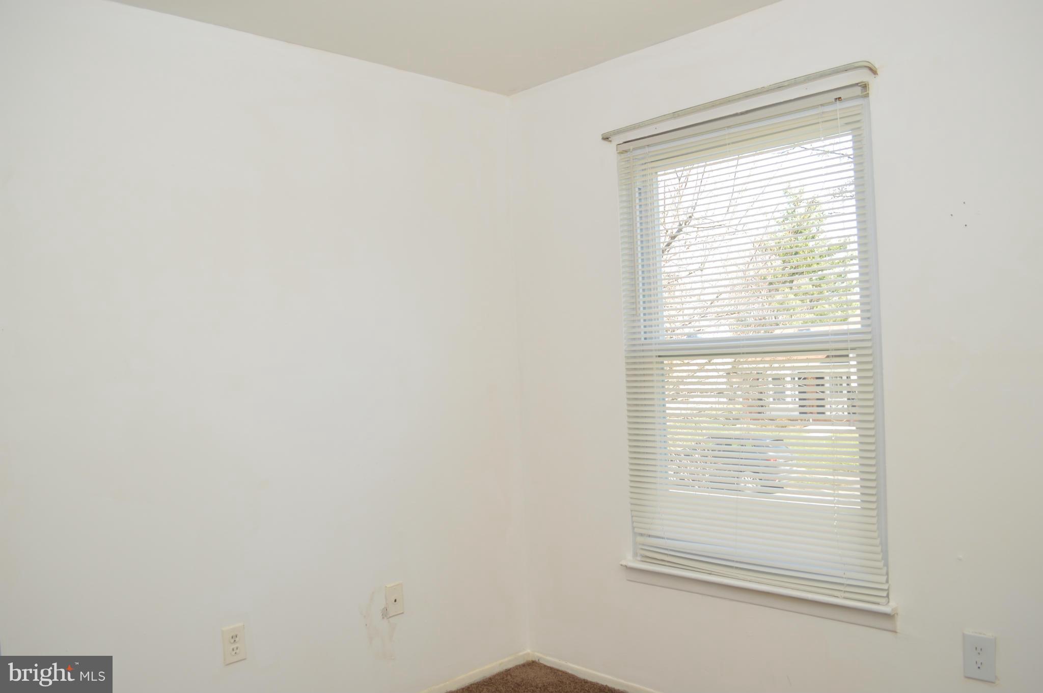 107 Applecreek Road Frederick, MD 21702 - Photo 18 of 28 Bedroom