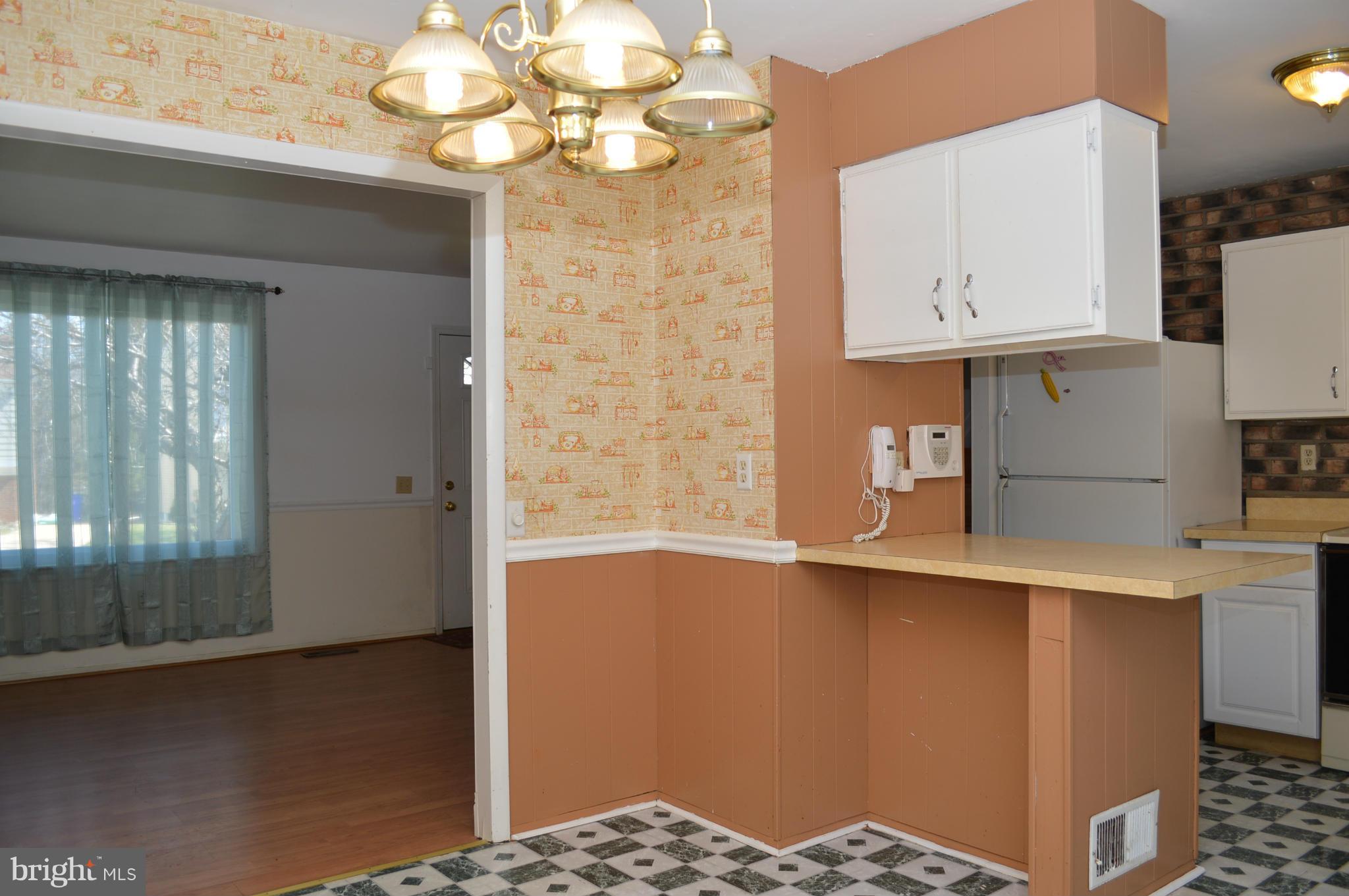 107 Applecreek Road Frederick, MD 21702 - Photo 5 of 28 Kitchen