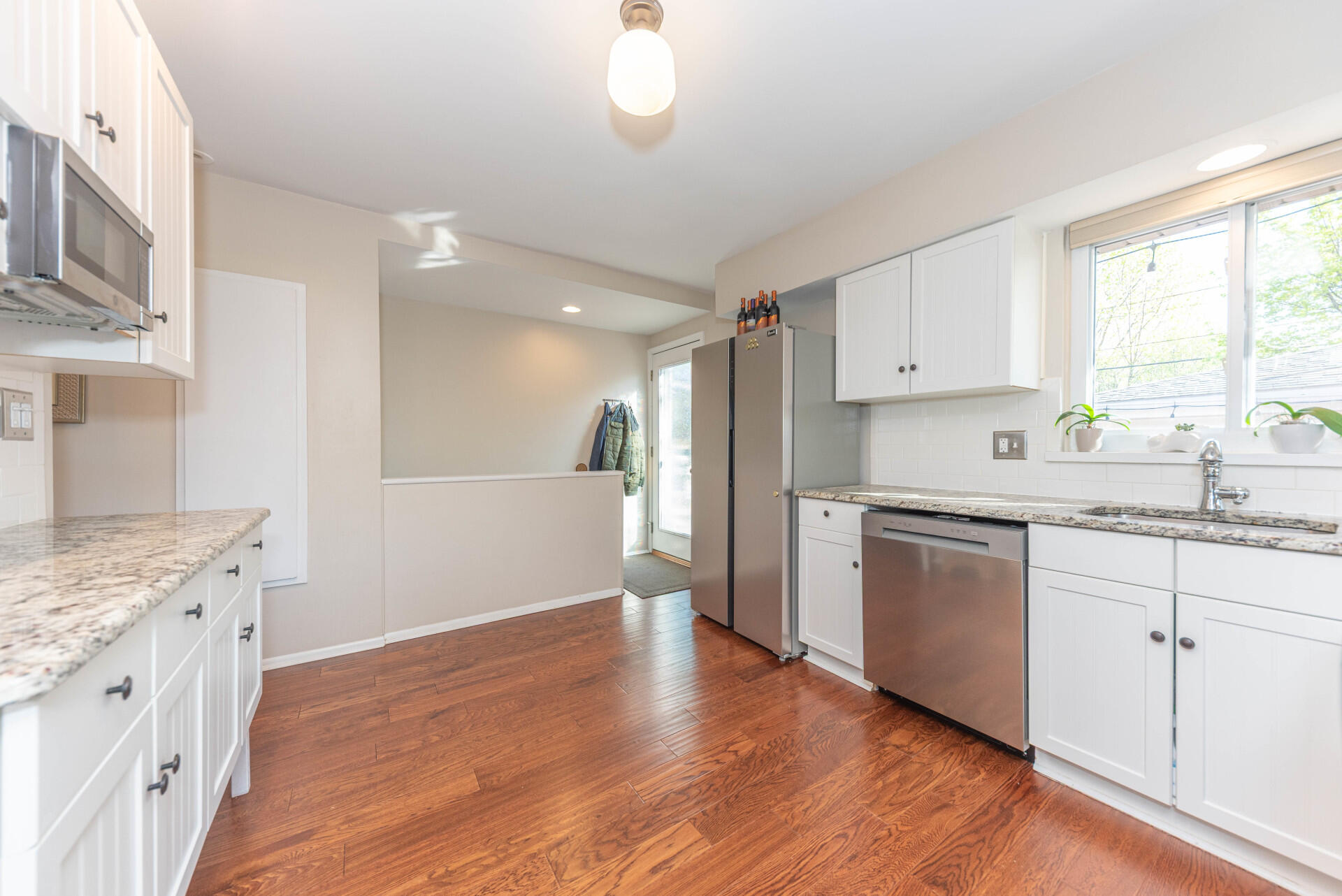 2441 Buckingham Road Ann Arbor, MI 48104 - Photo 11 of 53 024_19