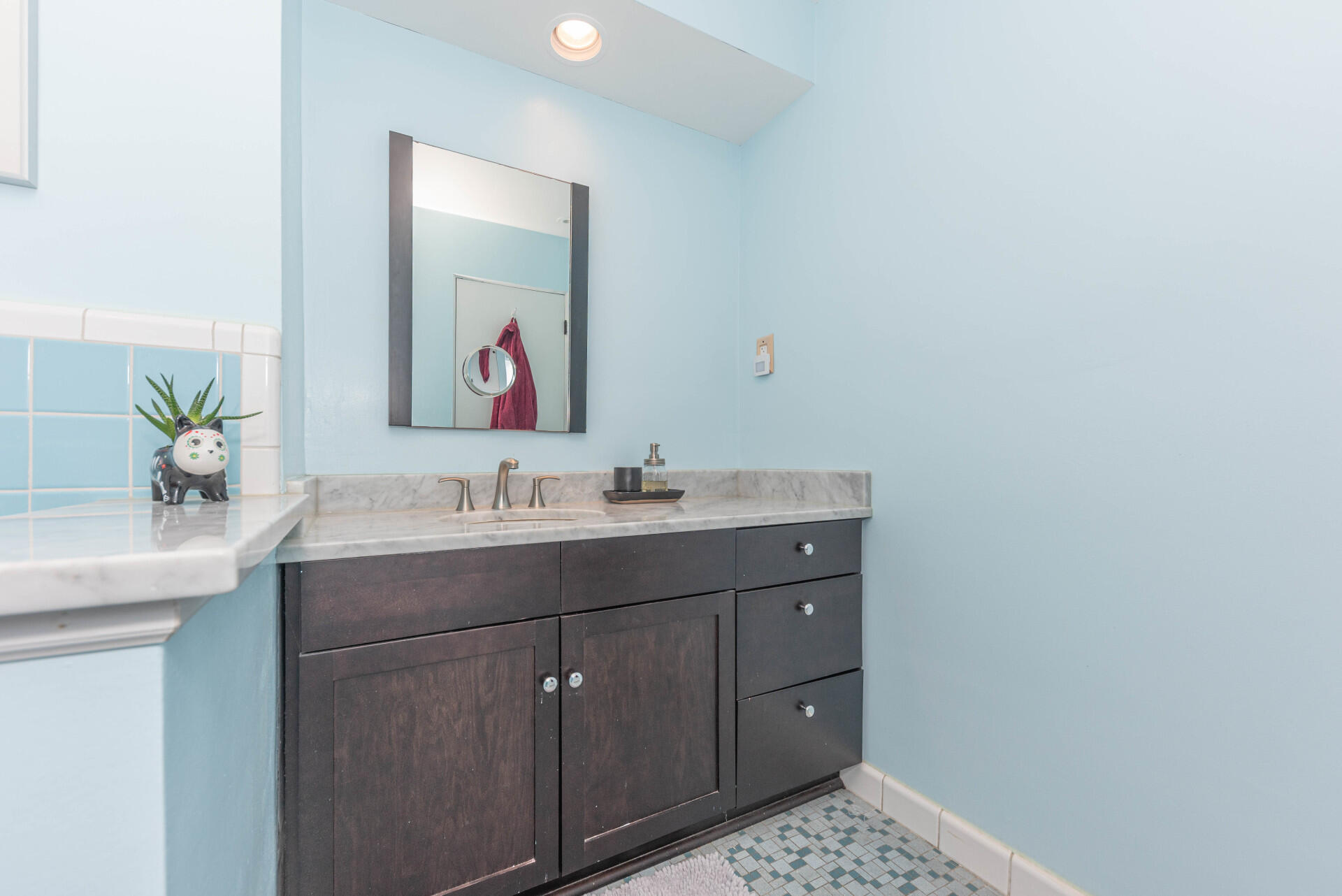 2441 Buckingham Road Ann Arbor, MI 48104 - Photo 28 of 53 038_34