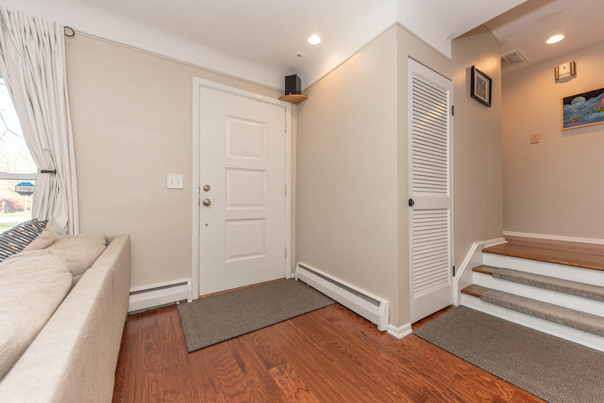 2441 Buckingham Road Ann Arbor, MI 48104 - Photo 3 of 53 016_10