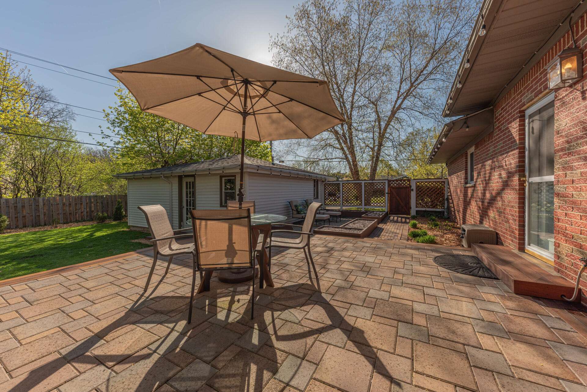 2441 Buckingham Road Ann Arbor, MI 48104 - Photo 51 of 53 013_52