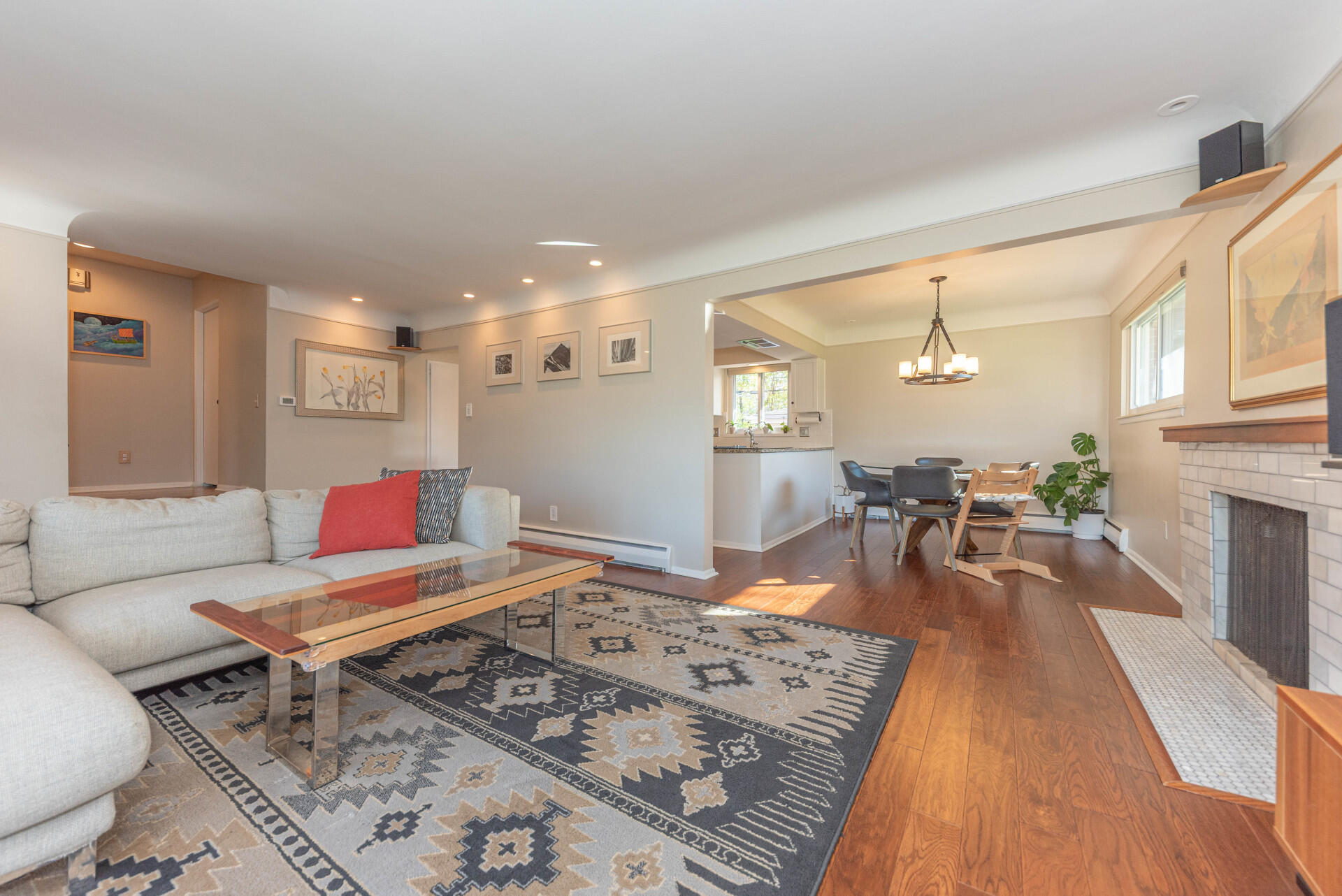 2441 Buckingham Road Ann Arbor, MI 48104 - Photo 7 of 53 020_15