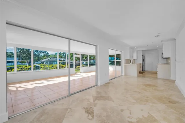 $1,095,000 | 2391 Roberta Lane, Clearwater, FL 33764