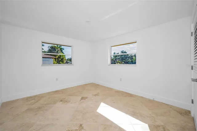 $1,095,000 | 2391 Roberta Lane, Clearwater, FL 33764