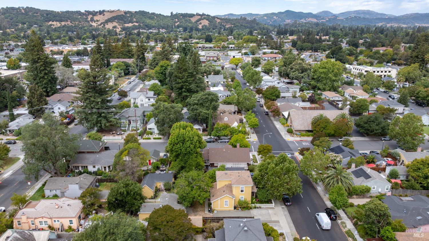 2123 2nd Street Napa, CA 94559 - Photo 2 of 24 Gallery Image 2