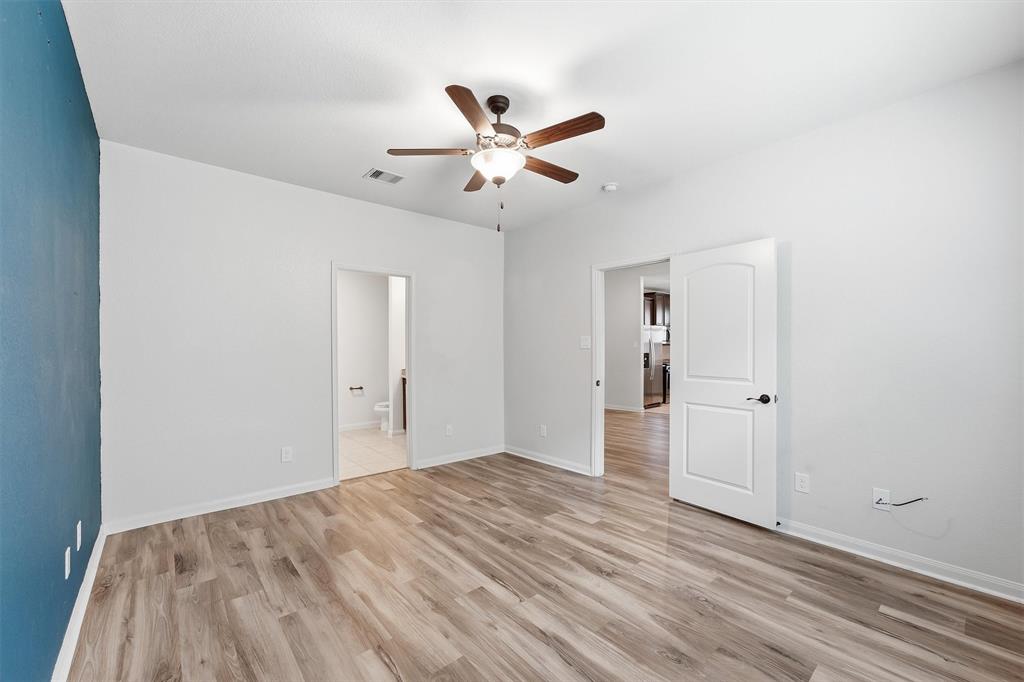 7707 Boulder Sunstone Lane Conroe, TX 77304 - Photo 16 of 26