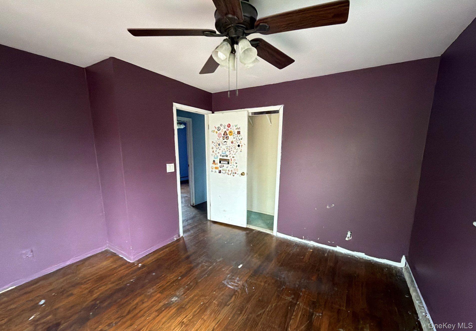 209 Moffitt Boulevard Islip, NY 11751 - Photo 9 of 16