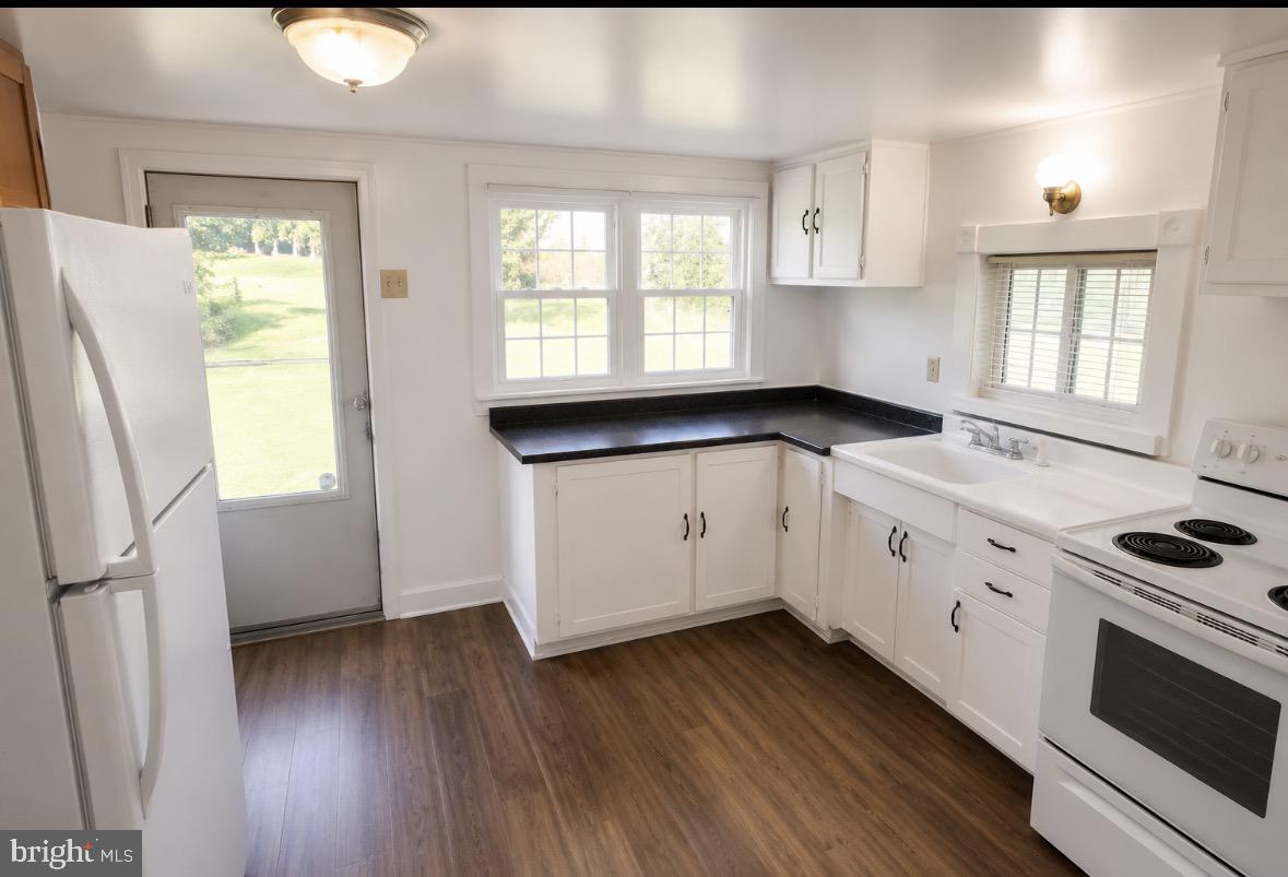 21379 Mt Lena Road Boonsboro, MD 21713 - Photo 4 of 8