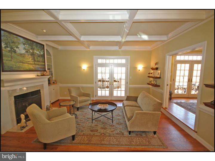 343 Berwyn Baptist Road Devon, PA 19333 - Photo 3 of 25 Living Room