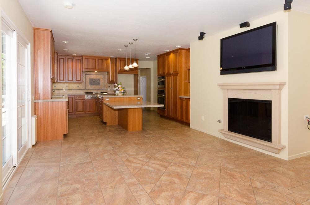 17025 Valle Verde Road Poway, CA 92064 - Photo 13 of 25