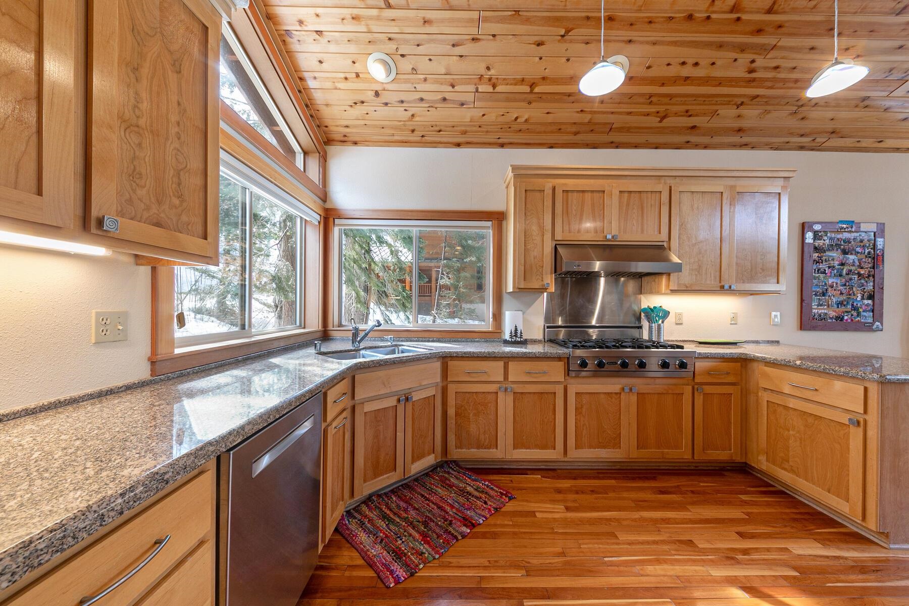1018 Snow Crest Road Alpine Meadows, CA 96146 - Photo 14 of 28