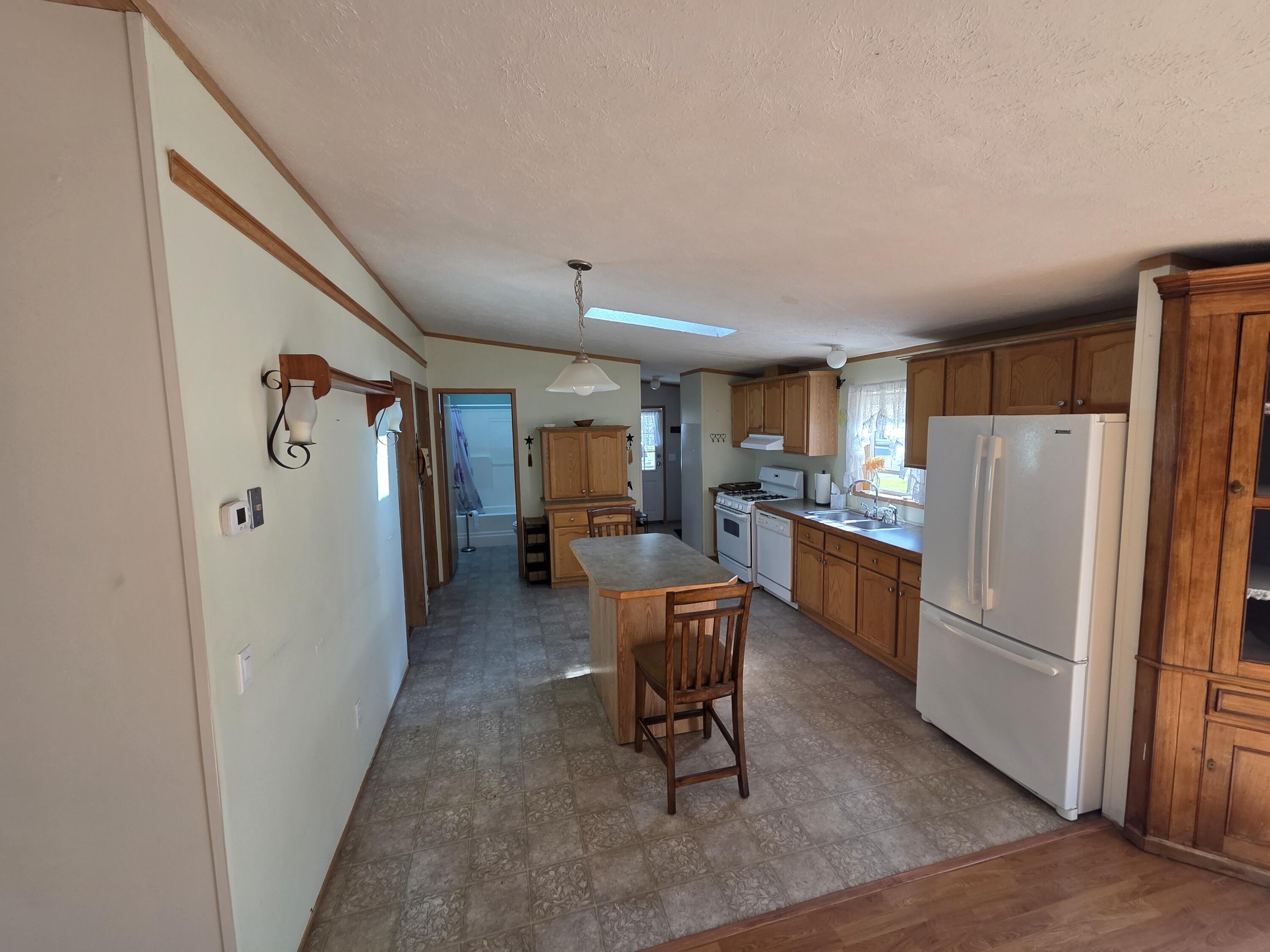 111 Pine Tree Lane Farmington, ME 04938 - Photo 12 of 32 20250728_083359