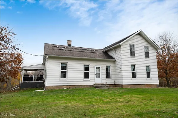 $290,000 | 10961 Madison Road, Montville, OH 44064