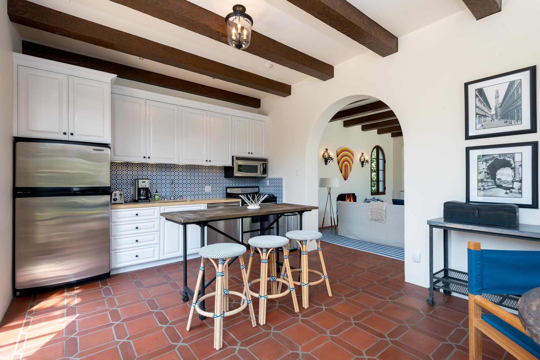 121 Olive Mill Lane Montecito, CA 93108 - Photo 22 of 38 GH Dining2