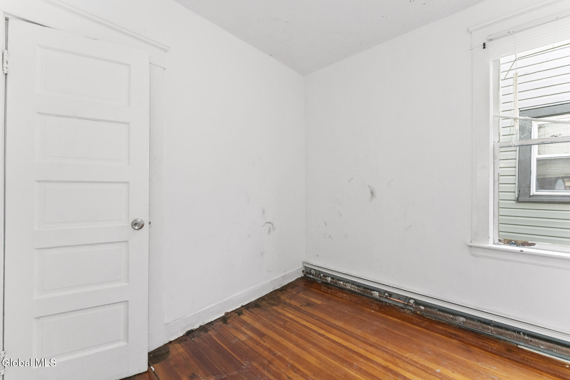 337 3rd Street Albany, NY 12206 - Photo 31 of 34 2 Apt Up 13